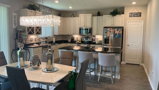 Photo - West Melbourne 2 story home lakefront!