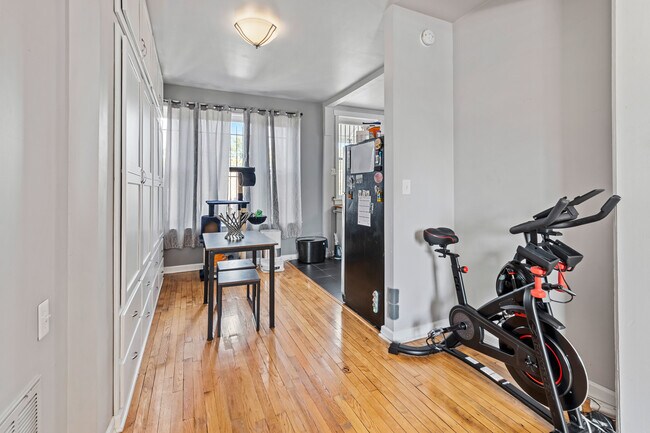 Photo - 2630 W Division St Unit 3R