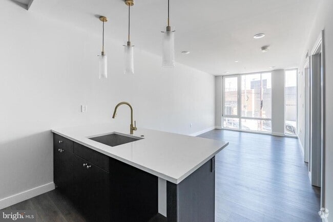 Building Photo - 1102 Germantown Ave Unit 210 Rental
