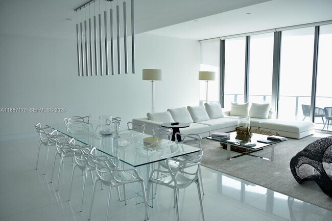 Photo - 17475 Collins Ave Unidad 2802