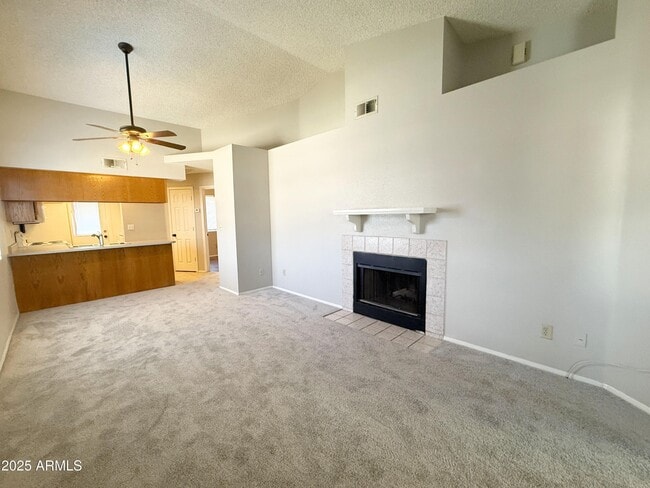 Photo - 170 E Guadalupe Rd