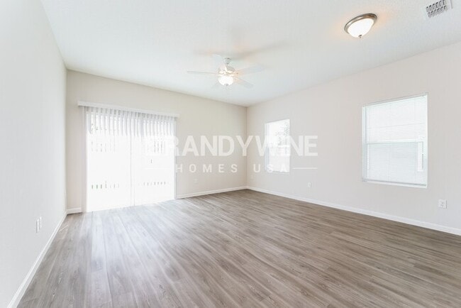Photo - 2 MONTHS FREE!! APPLY NOW! 4BED 2.5BATH
