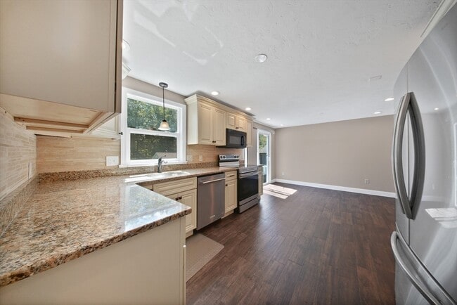 Photo - 6 Ellery St
