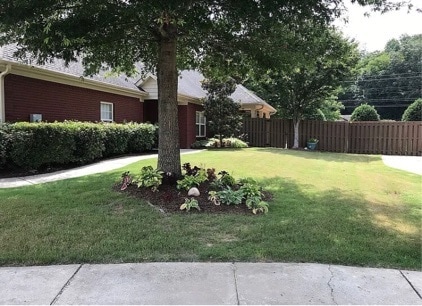 Photo - 6604 Lizzie Ln SE