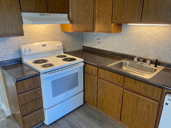 Photo - 11 Mumford Rd Unidad F