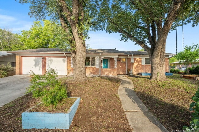 Building Photo - 11110 Rendezvous Dr Rental