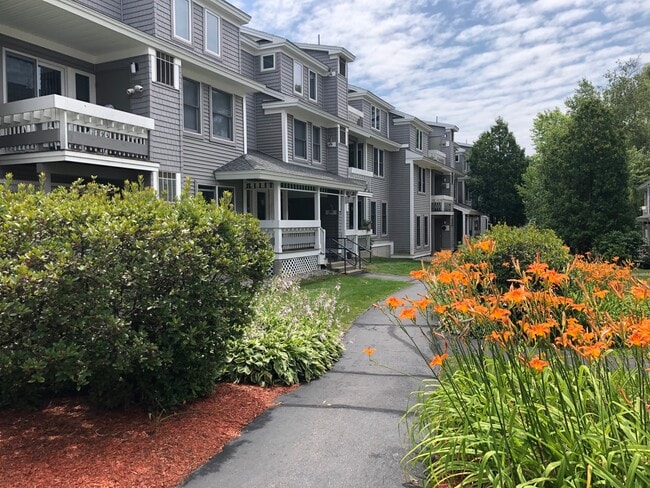 Appleton Square Methuen