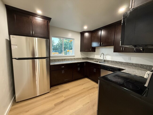 Photo - 2360 Galway Ct Unit 3