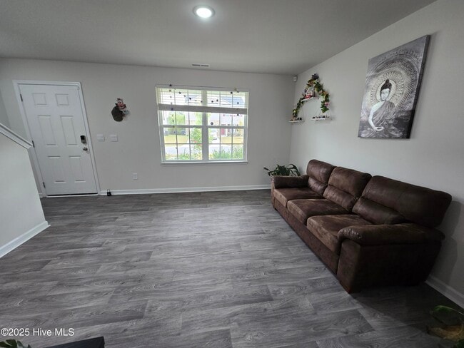 Photo - 4510 Sandstone Dr