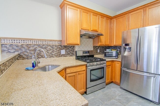 Photo - 3027 King Ct