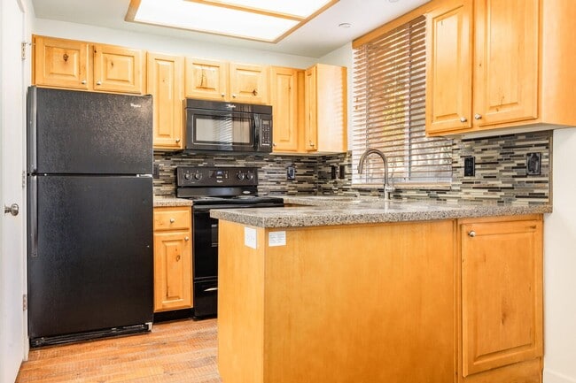 Photo - Pinebrook Condo Near Bus Line
