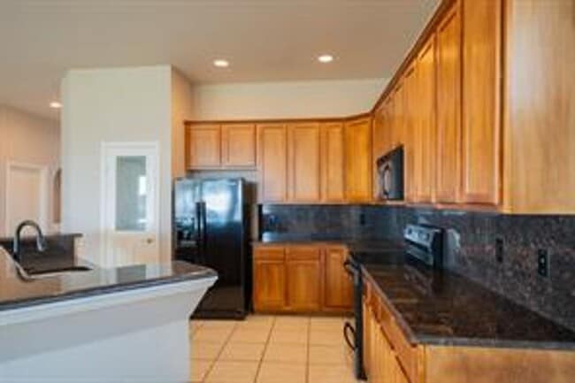 Photo - Lakeside Village Living