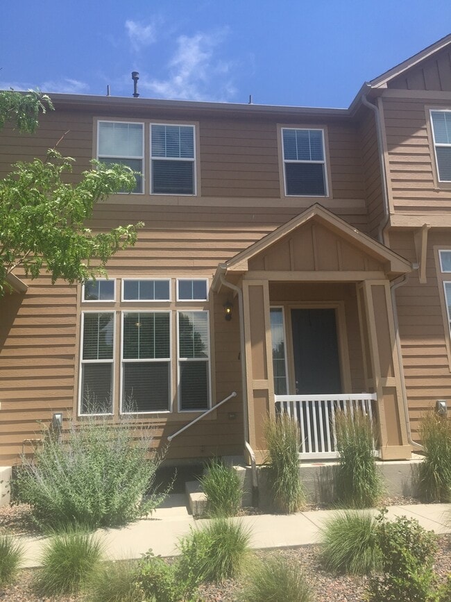 Photo - 1417 Lamborn Way House