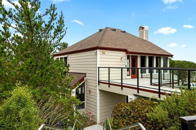 Photo - 721 Pointe Pacific Dr