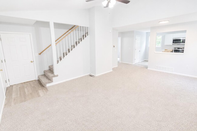 Photo - 5318 Godas Cir