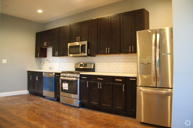 Building Photo - 3215 Washington St Unit 2 Rental