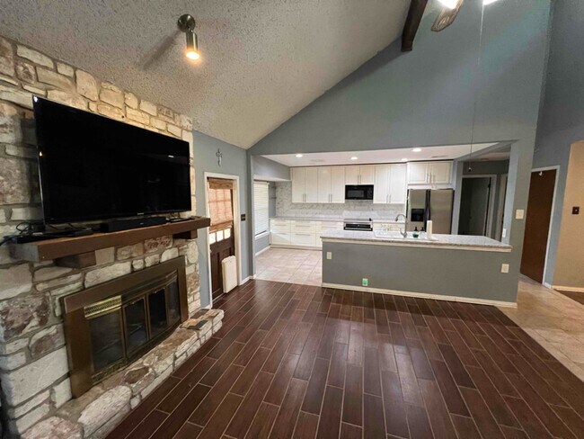 Photo - 6210 Welles Creek Dr