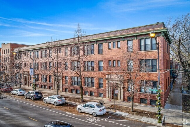 Building Photo - 3852 N Southport Ave Unit 1 Rental