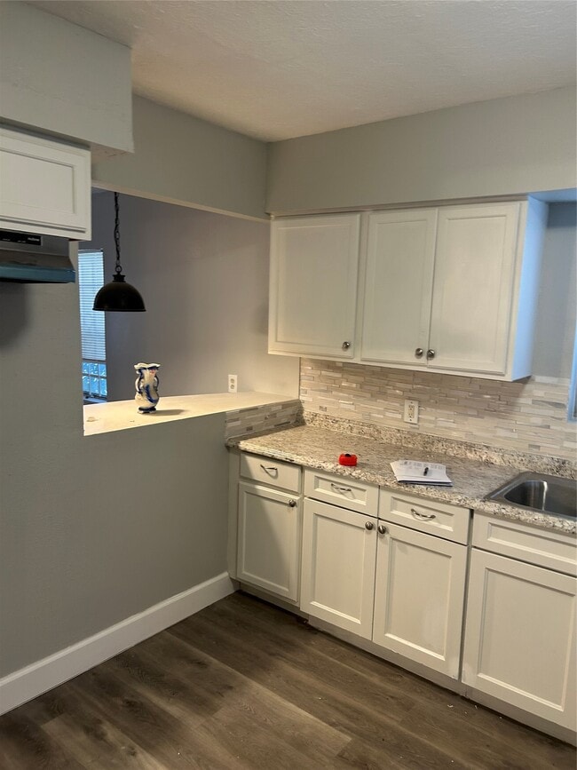 Photo - 1407 Silverdale St