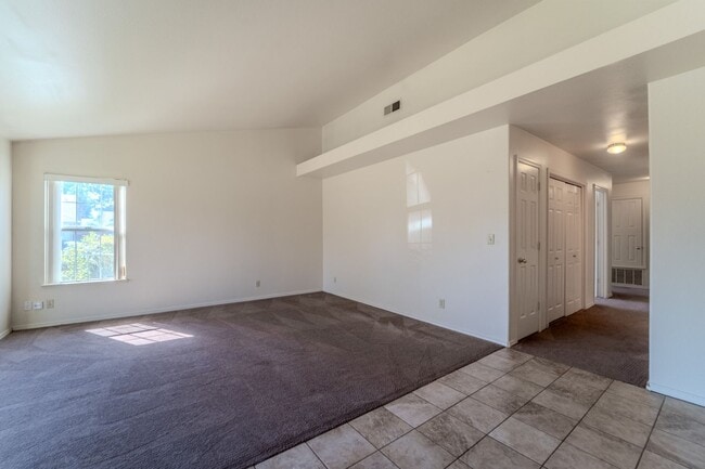Photo - ? Beautiful 3-Bedroom, 2-Bathroom Home in ...
