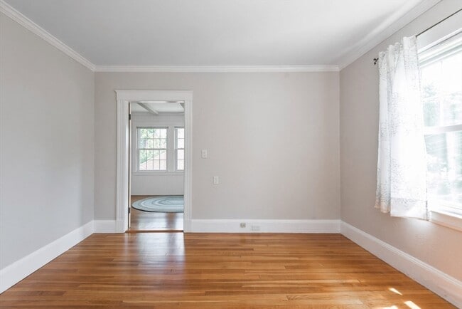 Photo - 204 Walpole St Unidad 1