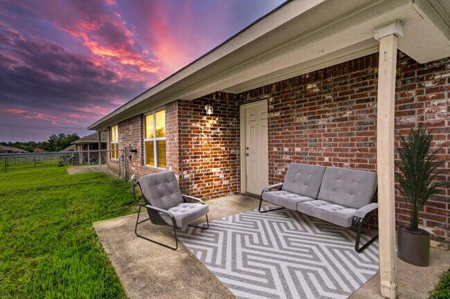 Photo - 8911 Mansion Creek Cir