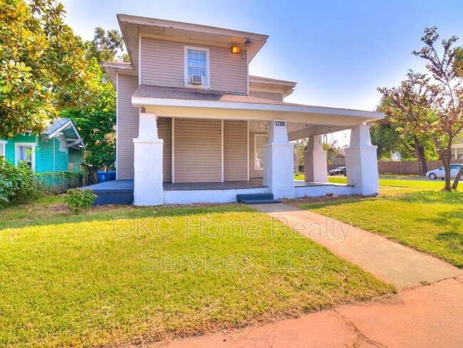 Photo - 1740 NW 11th St Unit 1740 NW 11th St #B