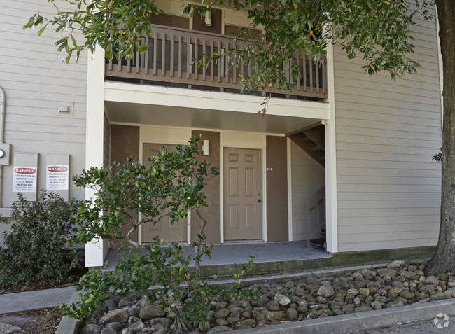 Napoleon Pointe - Napoleon Pointe