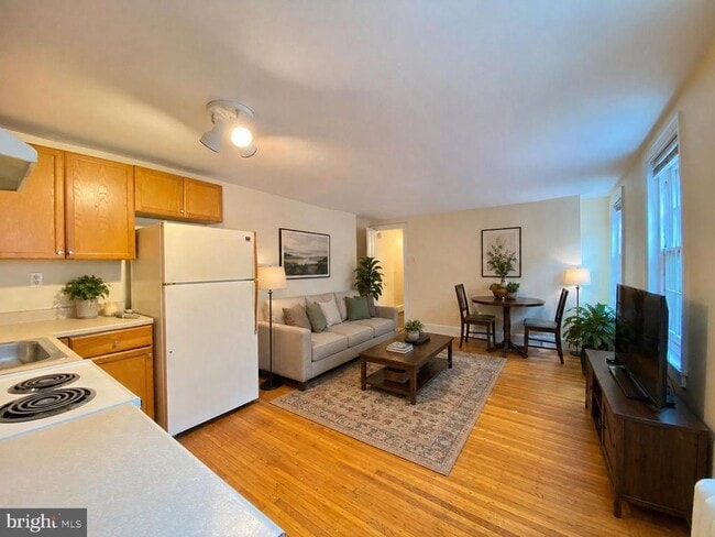 Photo - 1914 Pine St