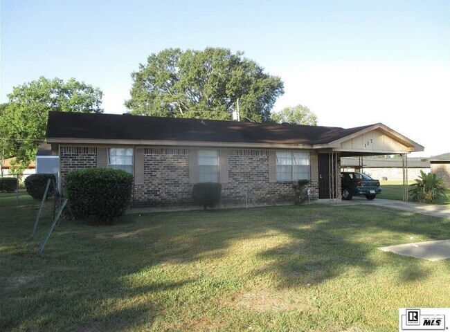 Building Photo - 117 Stacy Blvd Rental