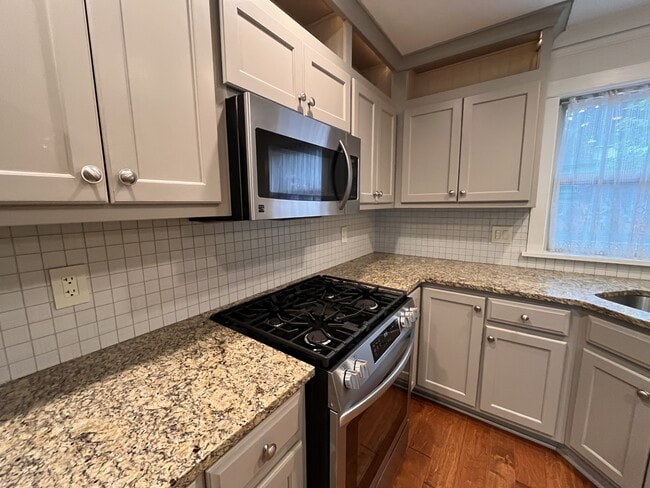 Photo - 243 S Palatine Hill Rd