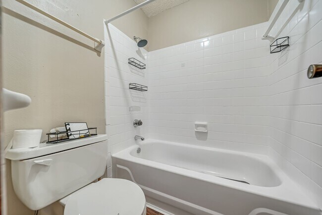 Photo - 2501 Gulf Fwy Unit 256D