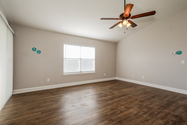 Photo - 3163 Pine Haven Dr