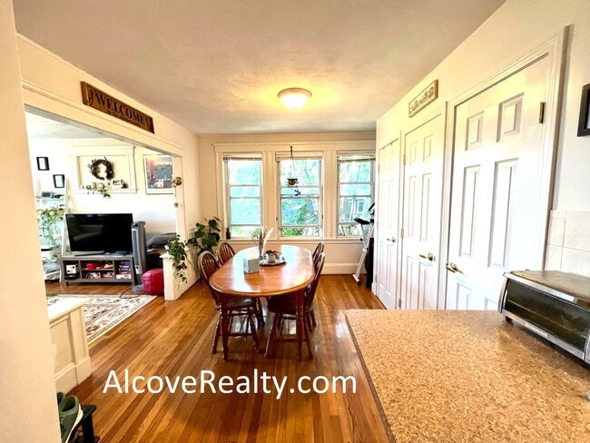 Photo - 225 Summer St Unit 3