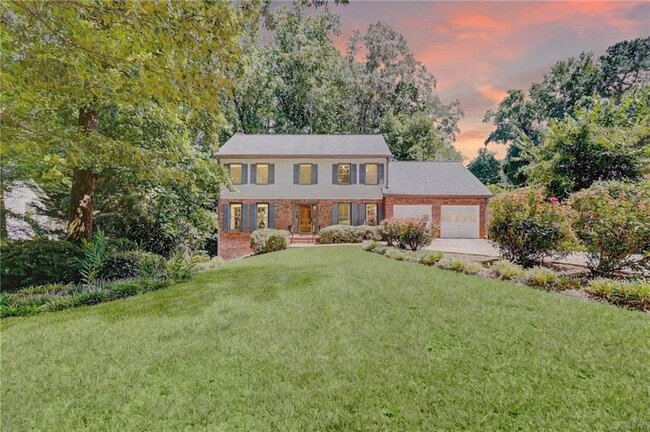 Photo - 1049 Seven Springs Cir NE House