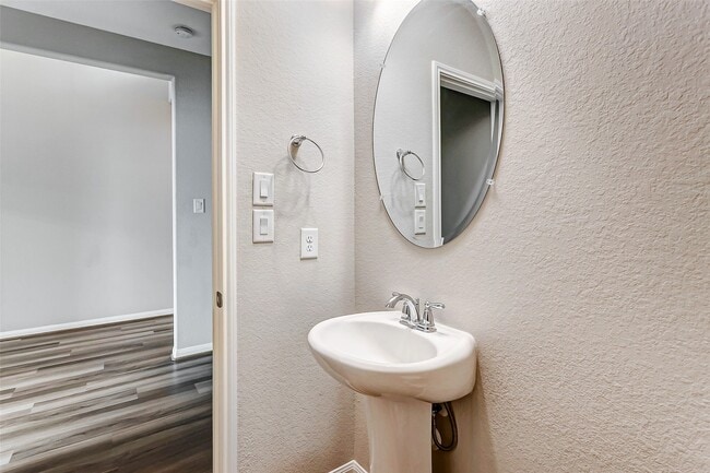 Photo - 2165 Woodland Pine Dr