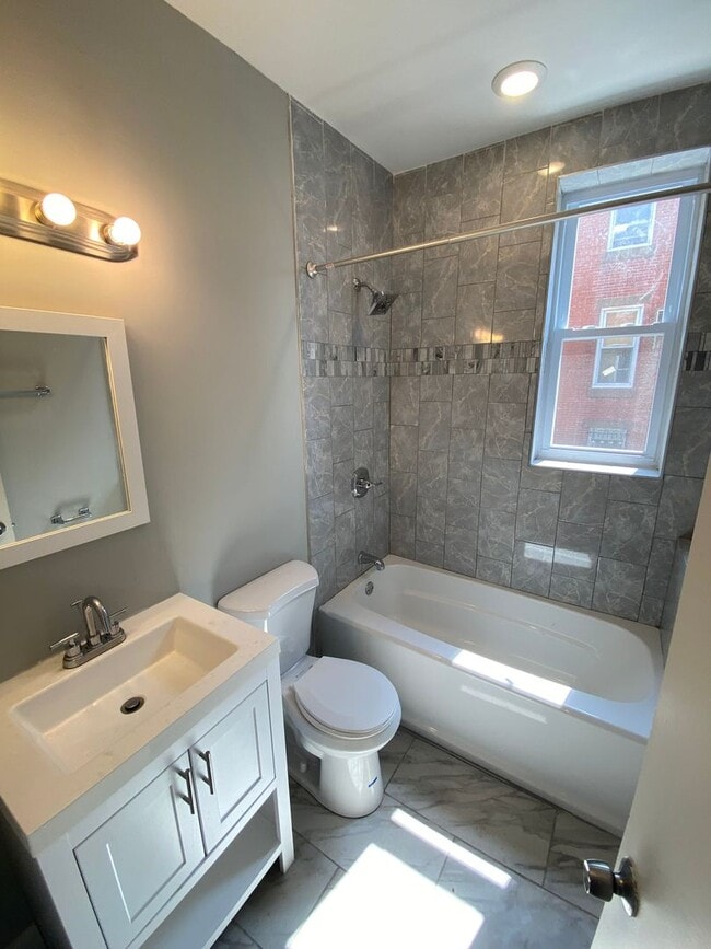 Photo - 1229 W Porter St Unidad 1