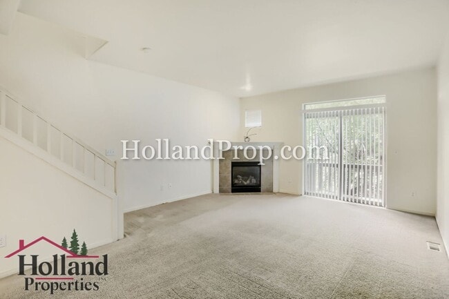 Photo - Modern Townhome Near MAX, Nike & High-Tech Corridor