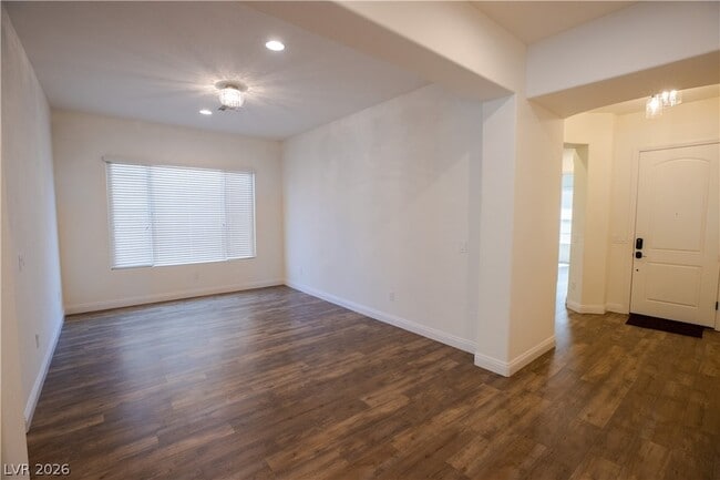 Photo - 11850 Saverio Ave