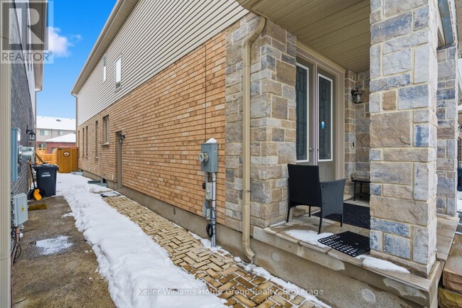 Photo - 115 Dallan Dr