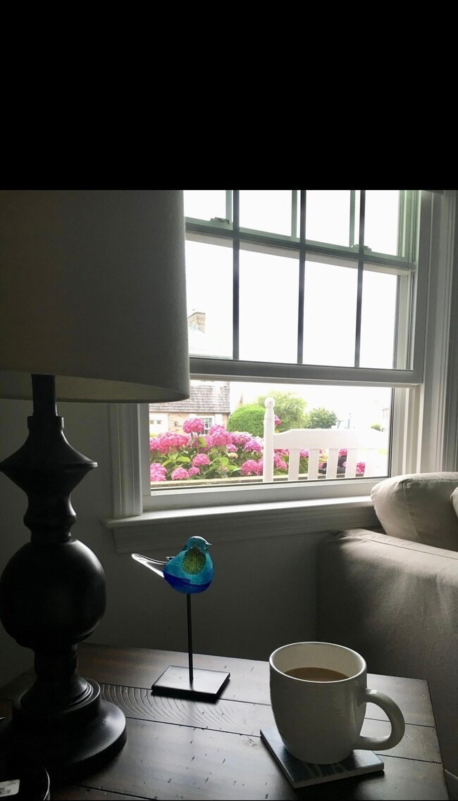 Photo - 5 Louisburg Sq Unidad Heather Zacharakis