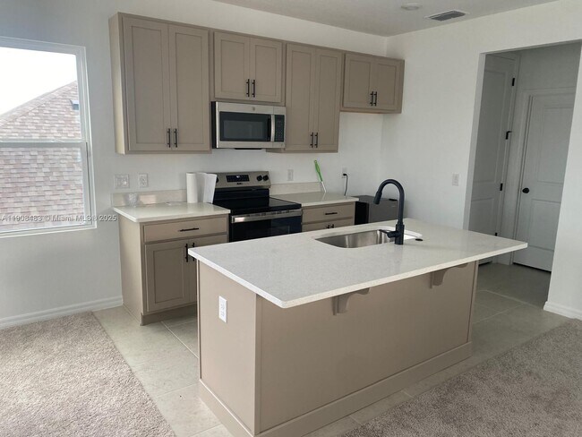 Photo - 2952 Embark Trl Unidad D134