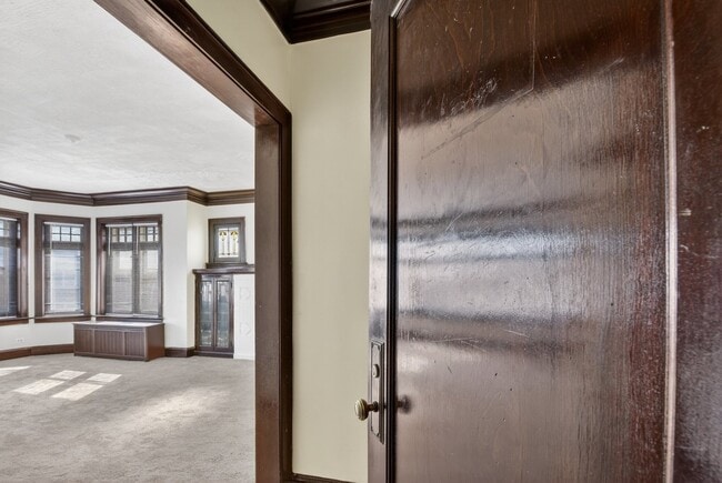 Photo - 8018 S Sangamon St