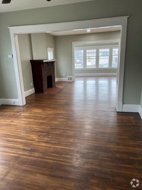 Building Photo - 79 Hartwell Rd Unit 1 Rental