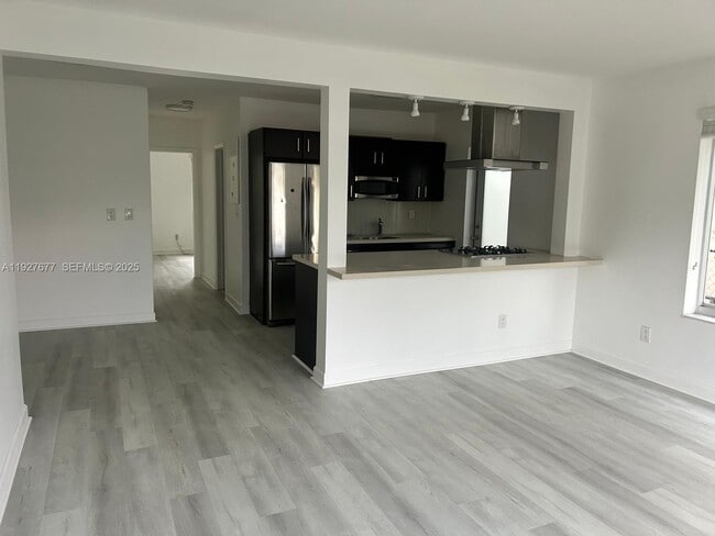 Photo - 7430 Carlyle Ave Unit 2