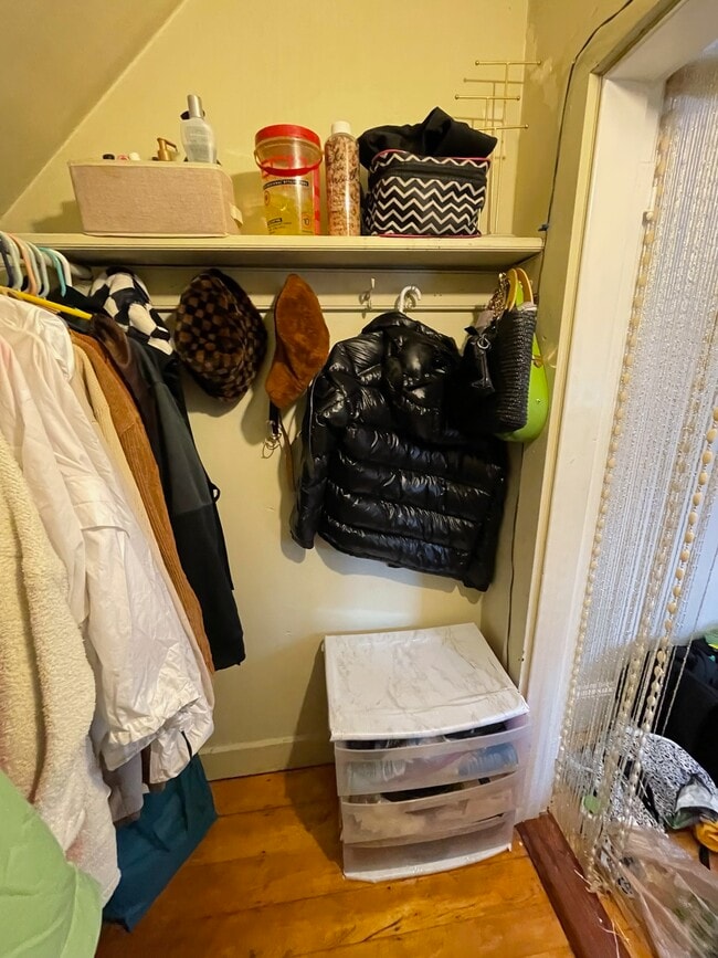 Photo - 76 Linden St Unidad 2