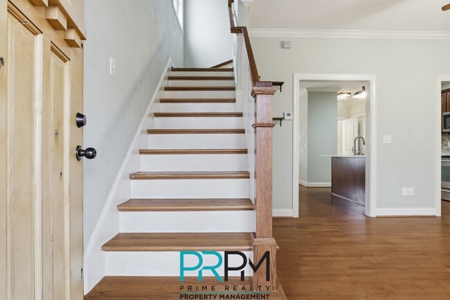 Photo - 208 A Anderson St