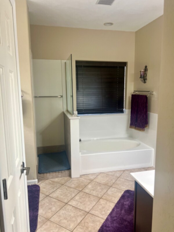 Photo - 3731 E Mitchell Dr