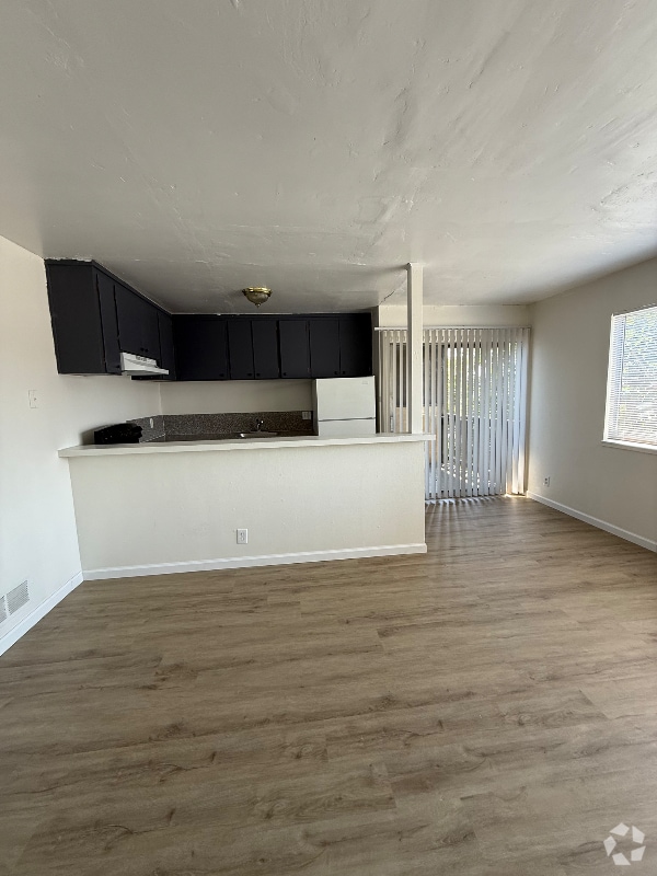 Building Photo - 6116 N El Dorado St Rental