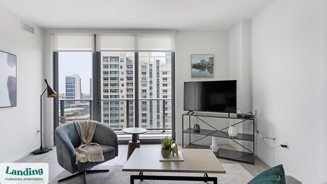 Photo - 301 SW 1st Ave Unidad 1921.1401726